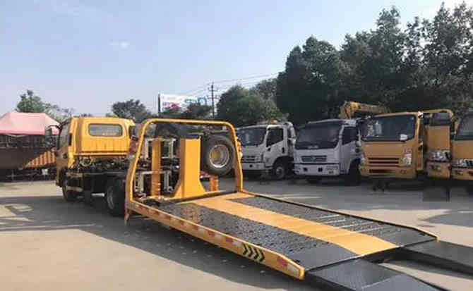 武山汽车中途维修案例